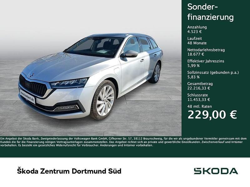Gebraucht Skoda Octavia Style 204 PS (150 kW) 2022 Silber Kombi