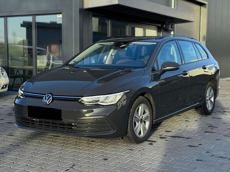 Grau Gebraucht 2021 VW Golf VIII Life Kombi | 17.490 € (Guter Preis) - Bild 1/4