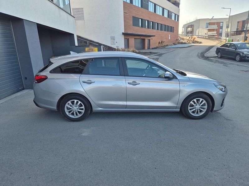 Gebraucht Hyundai i30 120 PS (88 kW) 2022 Kombi