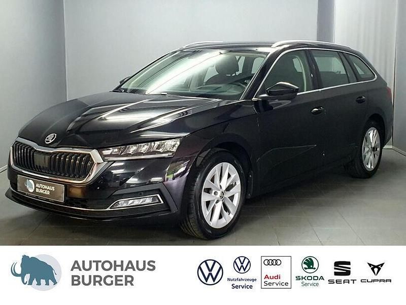 Black magic perleffekt (metallic) Gebraucht 2021 Skoda Octavia Style Kombi | 20.870 € (Fairer Preis) - Bild 1/4