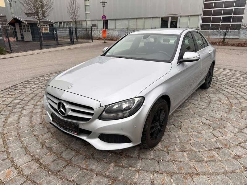 Silber Gebraucht 2014 Mercedes C220 Limousine | 10.499 € (Superpreis) - Bild 1/4