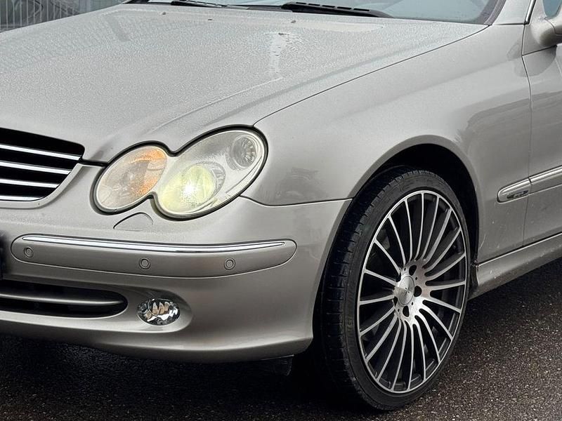 Gebraucht Mercedes CLK320 Avantgarde 218 PS (160 kW) 2005 Silber Coupé
