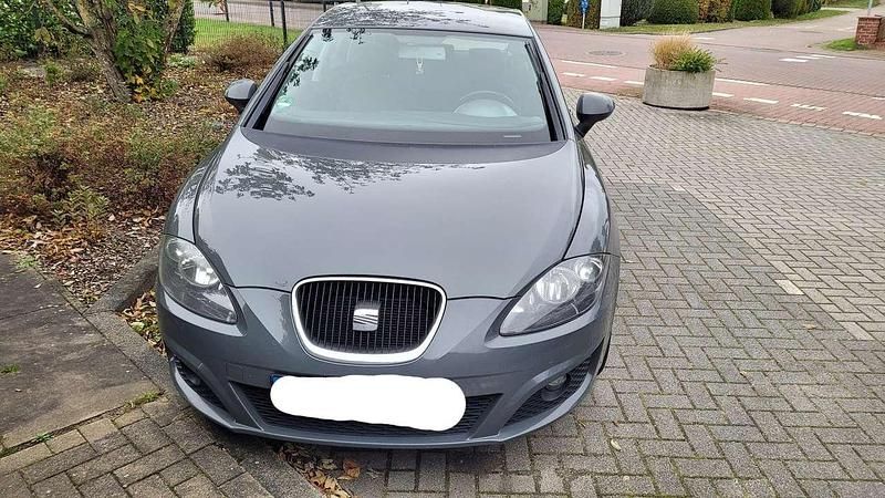Gebraucht 2010 Seat Leon Style Limousine | 4.900 € (Fairer Preis) - Bild 1/4