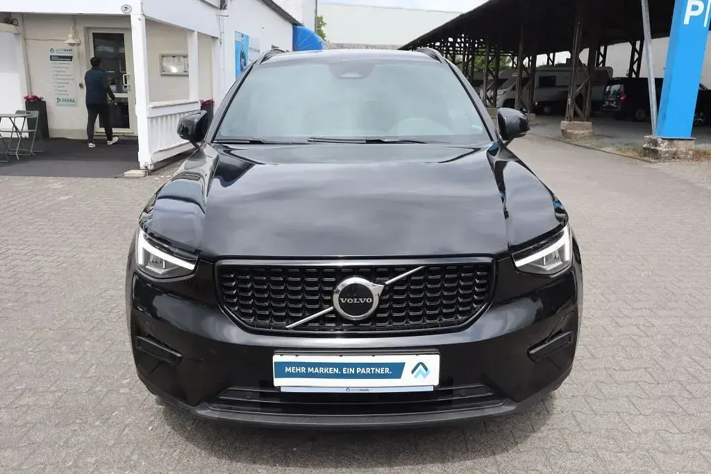 Occasion Volvo XC40 Plus 163 ch (119 kW) 2023 Noir SUV
