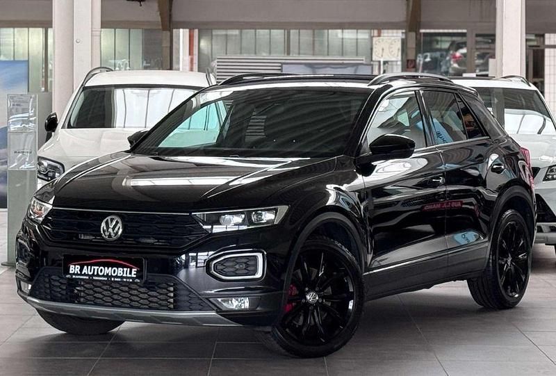 Deep black Gebraucht 2020 VW T-Roc Sport SUV | 21.990 € (Fairer Preis) - Bild 1/4