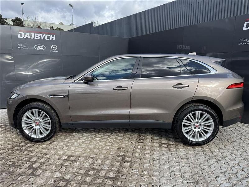 Gebraucht Jaguar F-Pace Prestige 179 PS (131 kW) 2017 Braun SUV