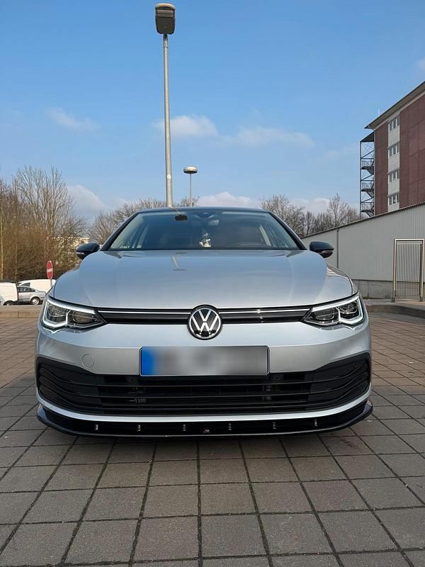 Gebraucht VW Golf VII Style 150 PS (110 kW) 2020 Silber Limousine