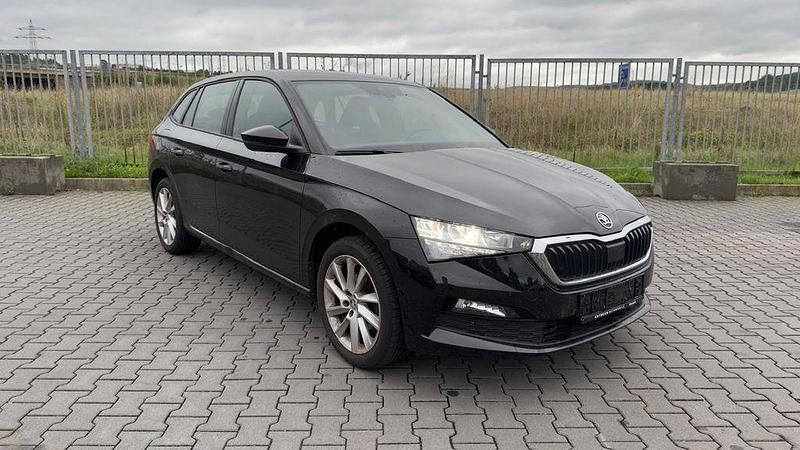 Schwarz Gebraucht 2021 Skoda Scala Style Kleinwagen | 13.900 € (Guter Preis) - Bild 1/4