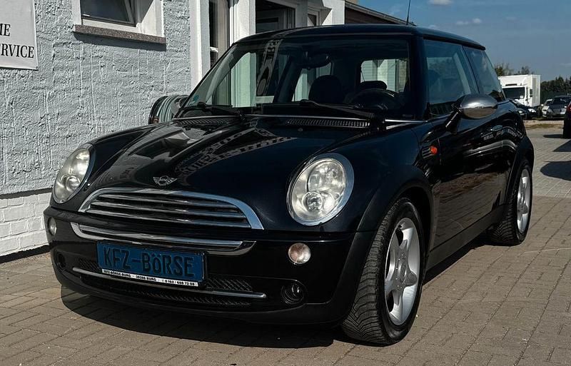 Gebraucht Mini Cooper 116 PS (85 kW) 2004 Schwarz Kleinwagen