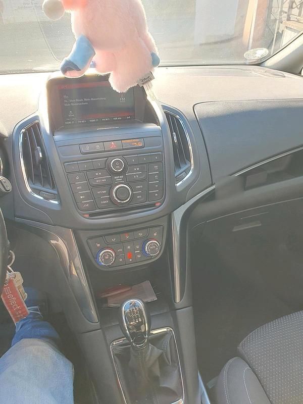 Gebraucht Opel Zafira Tourer 170 PS (125 kW) 2016 Braun Van / Kleinbus