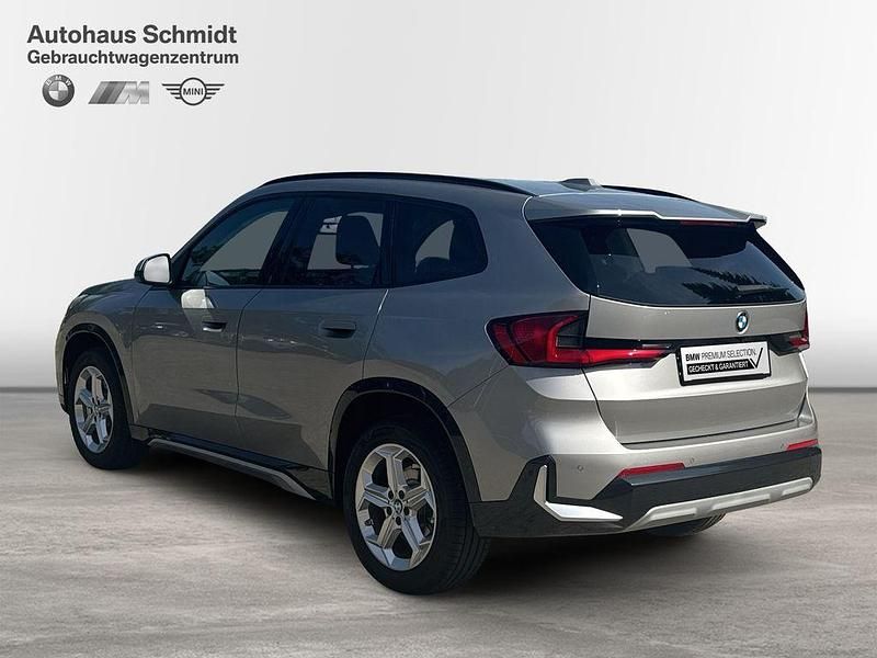Gebraucht BMW X1 xLine 156 PS (114 kW) 2024 Spacesilber SUV