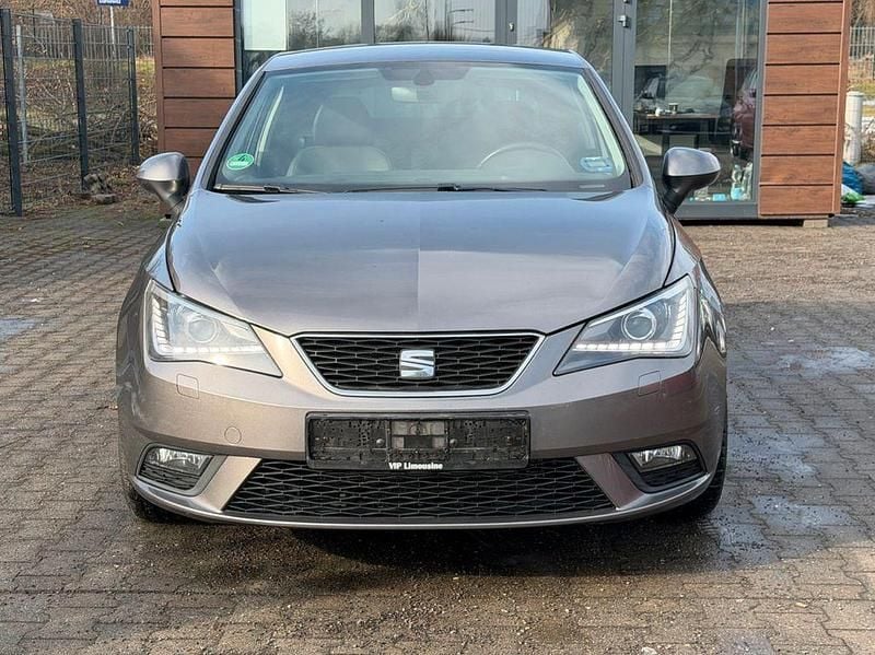 Gebraucht Seat Ibiza CONNECT 105 PS (77 kW) 2015 Grau Kleinwagen