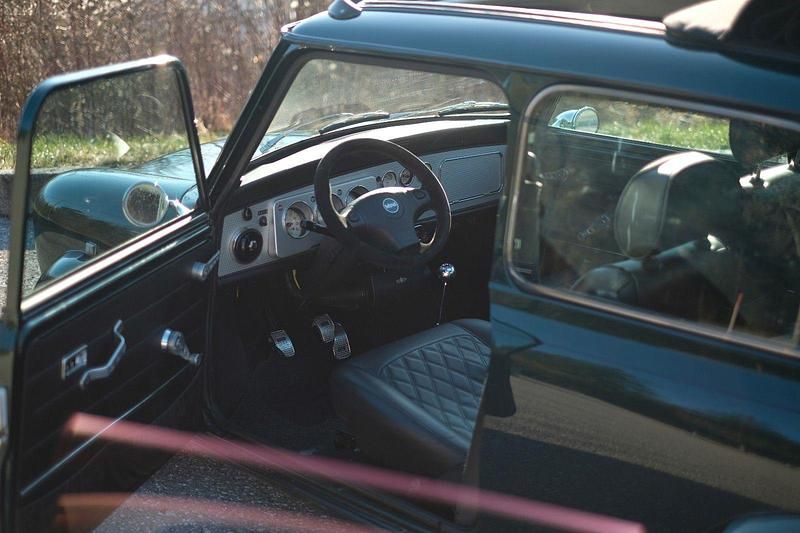 Usata Mini Cooper 63 CV (46 kW) 2000 Verde Utilitaria