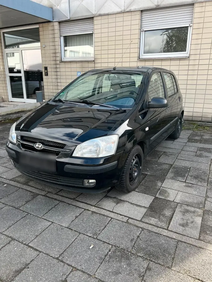 Second-hand Hyundai Getz 95 CP (69 kW) 2005 Negru Hatchback