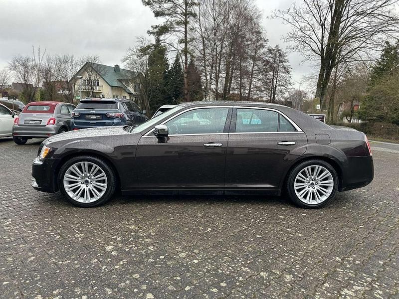 Gebraucht Lancia Thema Platinum 190 PS (139 kW) 2013 Luxury brown Limousine