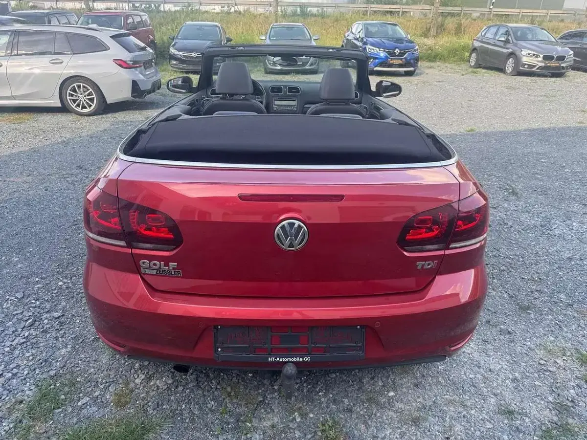 Gebraucht VW Golf Cabriolet 105 PS (77 kW) 2012 Rot Cabrio