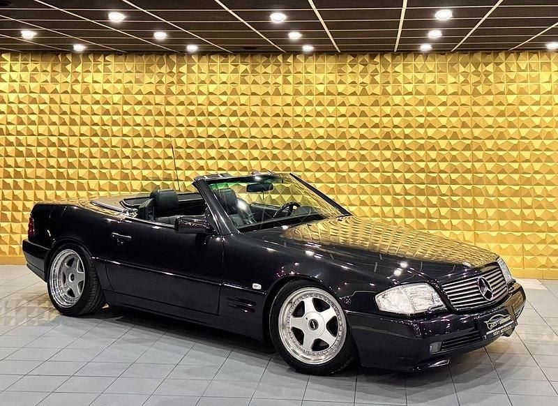 Schwarz Gebraucht 1993 Mercedes SL300 AMG Cabrio | 19.900 € - Bild 1/4