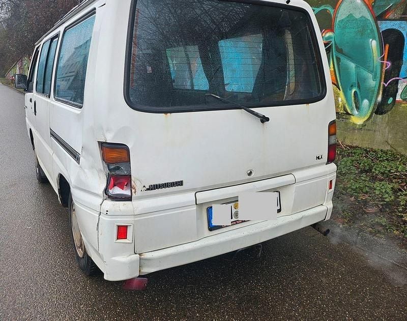 Gebraucht Mitsubishi L300 90 PS (66 kW) 1991 Weiß Van / Kleinbus