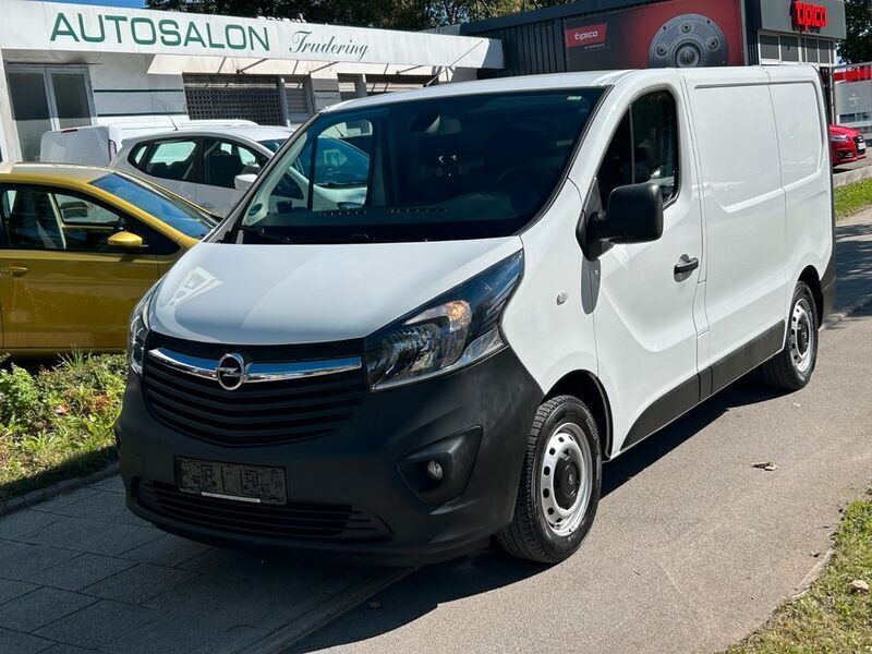 Casablanca weiß Gebraucht 2018 Opel Vivaro Van | 15.490 € (Superpreis) - Bild 1/4