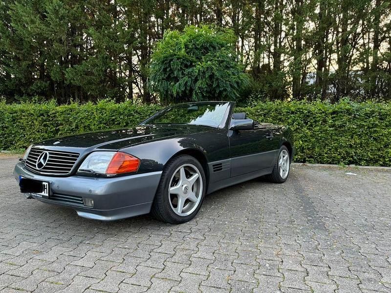 Gebraucht Mercedes SL300 190 PS (139 kW) 1992 Schwarz Cabrio
