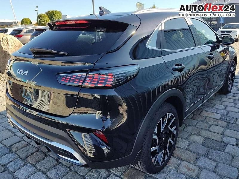Neu Kia XCeed 179 PS (131 kW) 2025 Schwarz metallic SUV