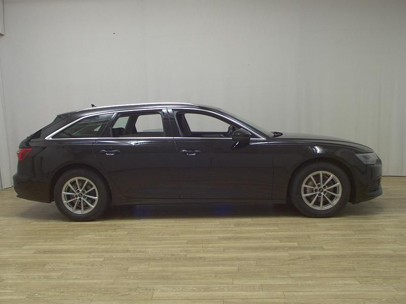 Schwarz Gebraucht 2022 Audi A6 Ambiente Kombi | 25.480 € (Superpreis) - Bild 1/4