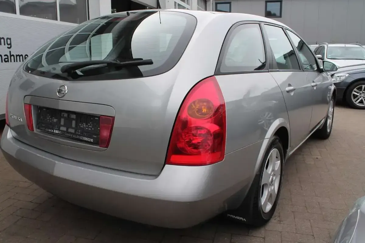 Gebraucht Nissan Primera Visia 116 PS (85 kW) 2005 Silber Kombi