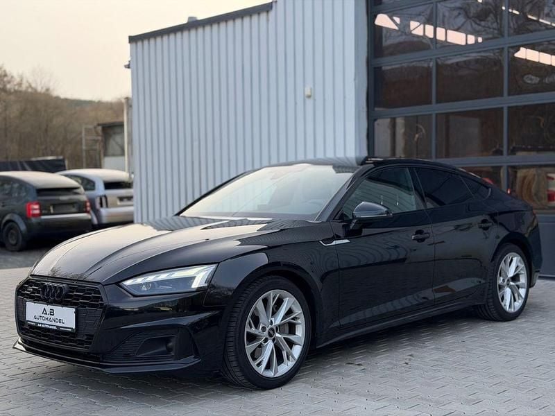 Gebraucht Audi A5 Sportback Sport 204 PS (150 kW) 2023 Schwarz Kleinwagen