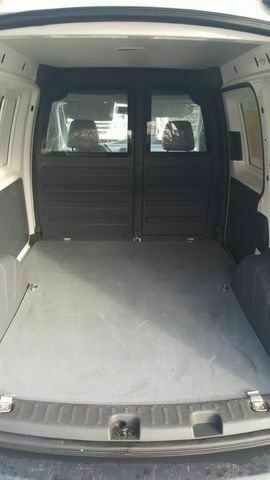 Gebraucht VW Caddy 102 PS (75 kW) 2012 Weiß metallic Van / Kleinbus