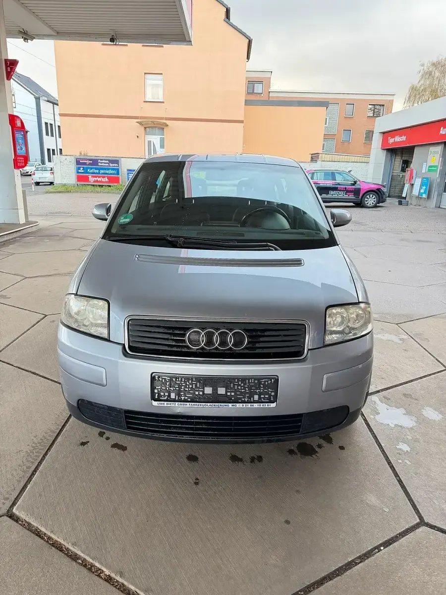 Occasion Audi A2 75 ch (55 kW) 2004 Bleue Citadine