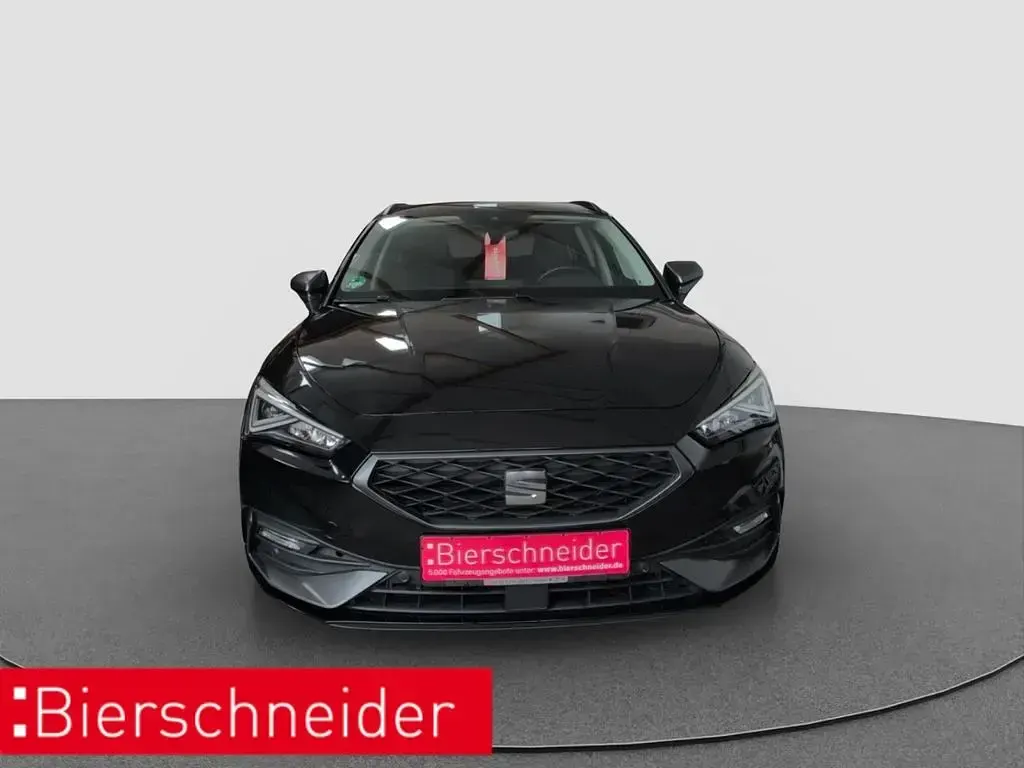 Second-hand Seat Leon Beats 150 CP (110 kW) 2022 Negru Break