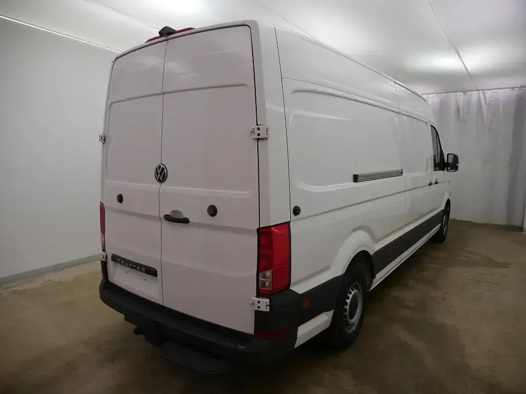 Gebraucht VW Crafter 140 PS (102 kW) 2025 Weiß Van