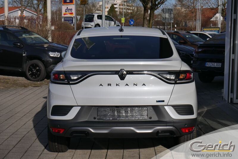 Gebraucht Renault Arkana 143 PS (105 kW) 2022 Andere farbe SUV