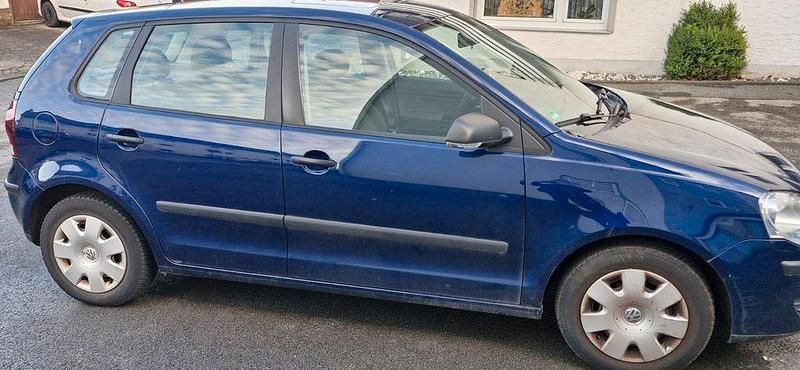 Blau Gebraucht 2008 VW Polo Limousine | 2.444 € (Guter Preis) - Bild 1/4