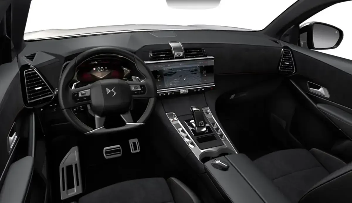 Neu DS Automobiles DS7 Crossback Performance 131 PS (96 kW) 2026 Titangrau metallic SUV