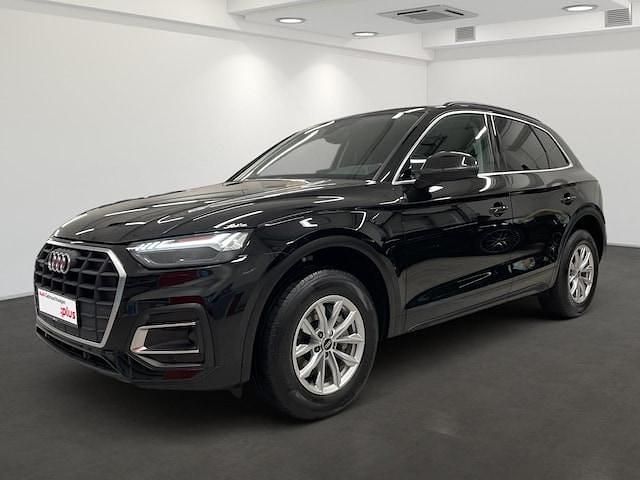 Gebraucht Audi Q5 Ambiente 204 PS (150 kW) 2022 Mythosschwarz metallic SUV