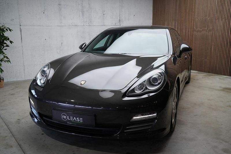 Occasion Porsche Panamera 4 299 ch (219 kW) 2011 Gris Berline