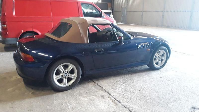 Gebraucht BMW Z3 Performance 140 PS (102 kW) 1998 Blau Cabrio