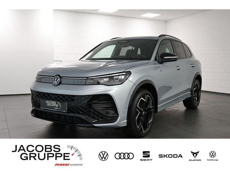 Silber Gebraucht 2024 VW Tiguan Style SUV | 46.830 € (Fairer Preis) - Bild 1/4