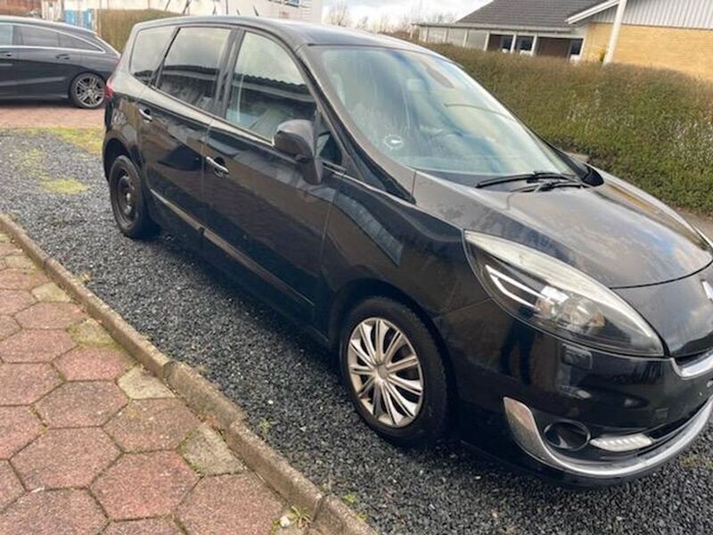 Schwarz Gebraucht 2013 Renault Grand Scénic III Dynamique Van / Kleinbus | 2.850 € (Superpreis) - Bild 1/4