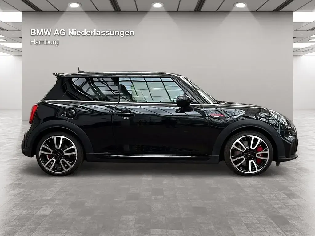 Gebraucht Mini John Cooper Works 231 PS (169 kW) 2023 Schwarz Kleinwagen