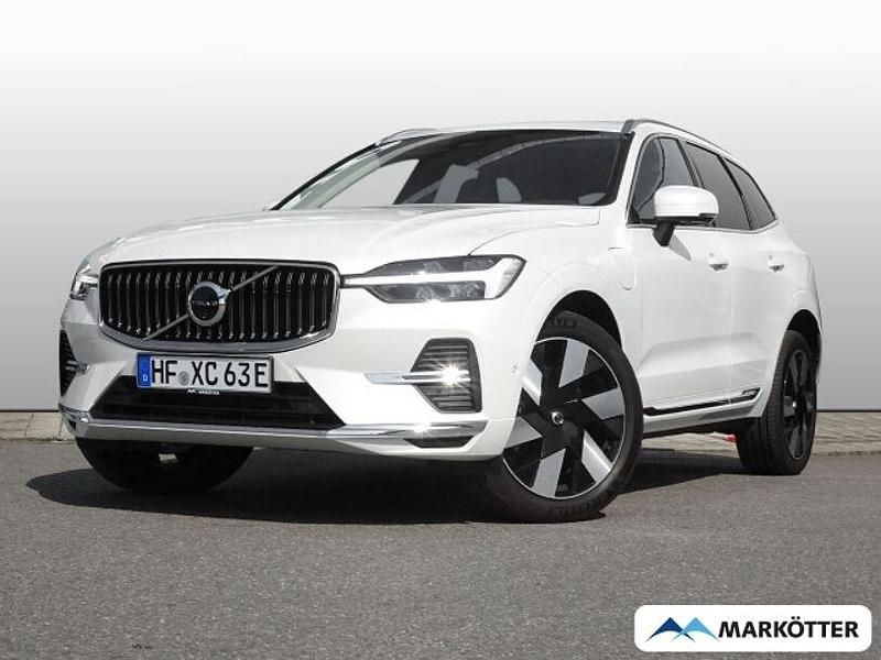 Crystal white / metallic Gebraucht 2024 Volvo XC60 Plus SUV | 51.490 € (Fairer Preis) - Bild 1/4