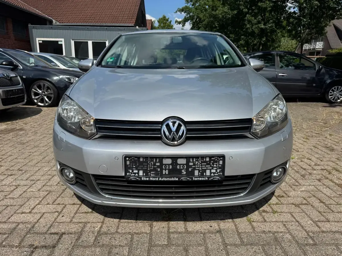 Gebraucht VW Golf VI Highline 160 PS (117 kW) 2009 Silber Kleinwagen