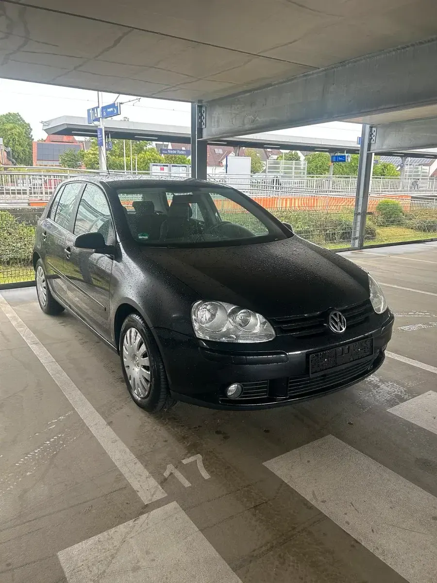Gebraucht VW Golf V 80 PS (58 kW) 2007 Schwarz Limousine