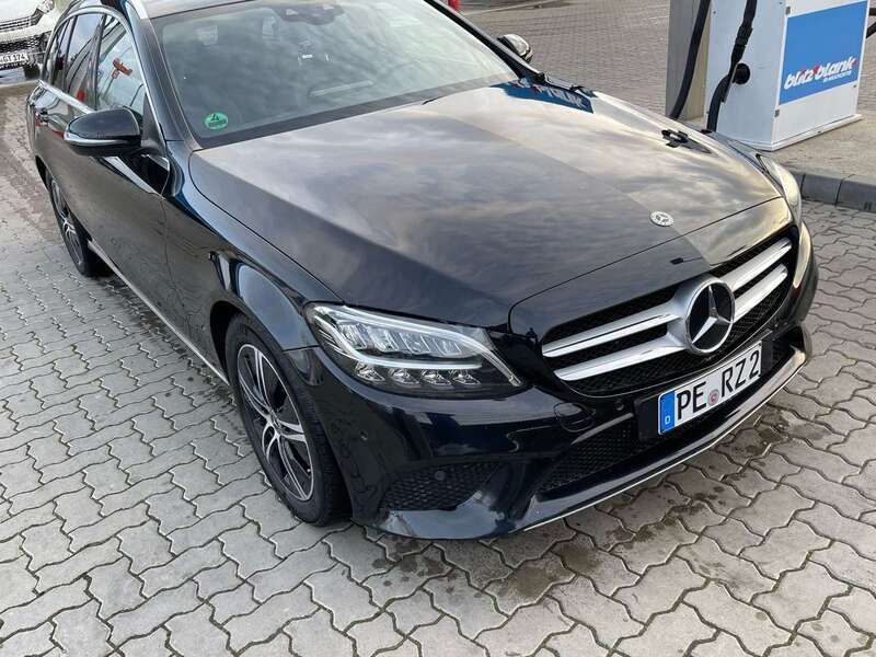 Schwarz Gebraucht 2021 Mercedes C220 Limousine | 22.000 € (Superpreis) - Bild 1/3