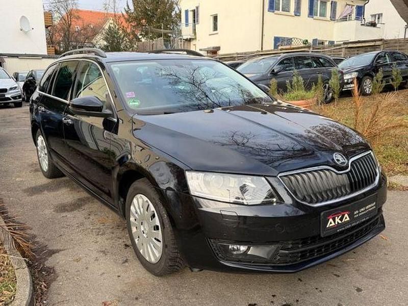 Gebraucht Skoda Octavia Elegance 105 PS (77 kW) 2015 Andere Kleinwagen