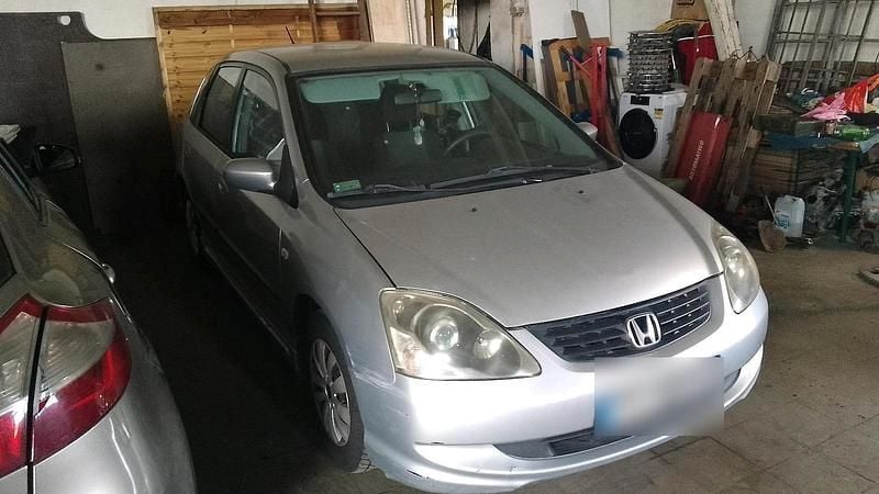 Gebraucht Honda Civic 90 PS (66 kW) 2004 Silber Limousine