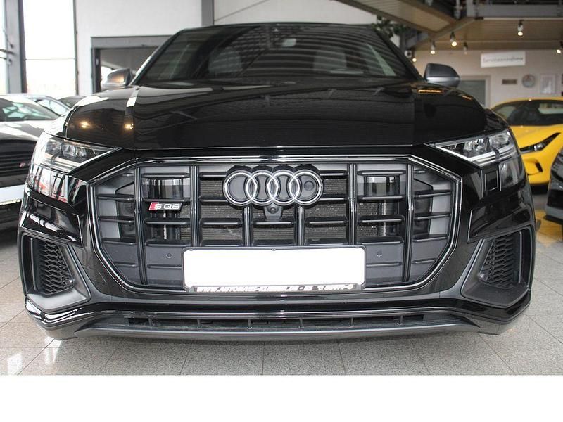 Gebraucht Audi SQ8 Ambiente 435 PS (319 kW) 2020 Phantomschwarz perleffekt SUV