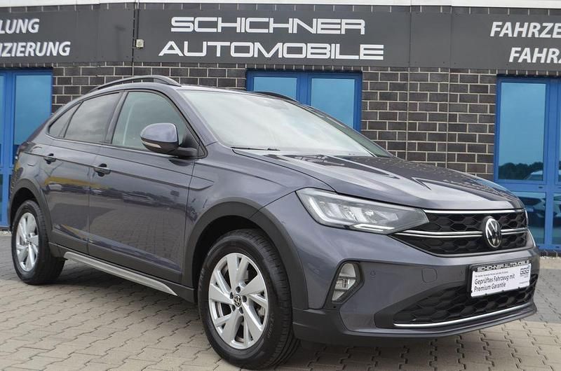 Grau Gebraucht 2024 VW Taigo IQ Drive SUV | 22.650 € (Etwas zu teuer) - Bild 1/4