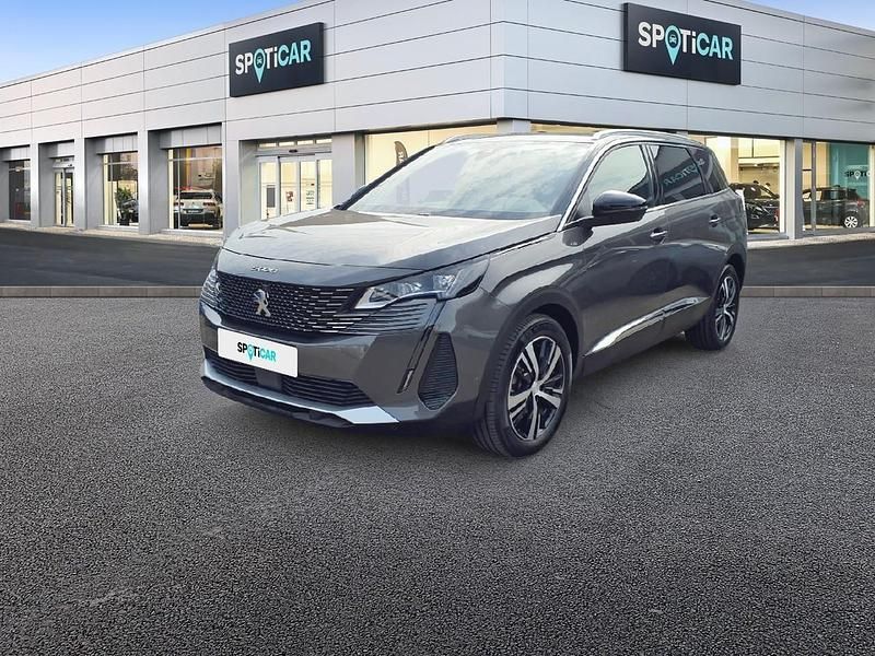 Grau Gebraucht 2023 Peugeot 5008 GTi Van / Kleinbus | 34.990 € (Etwas zu teuer) - Bild 1/4